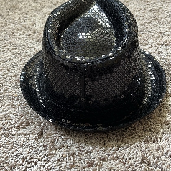 Black sequined top hat - Picture 3 of 3